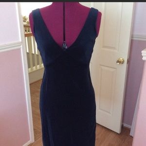 Velvet v-neck dress